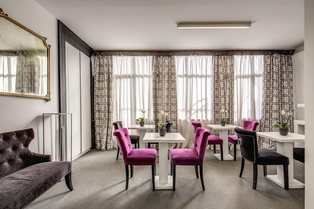 Hotel Residenza Bourbon Roma Exterior foto
